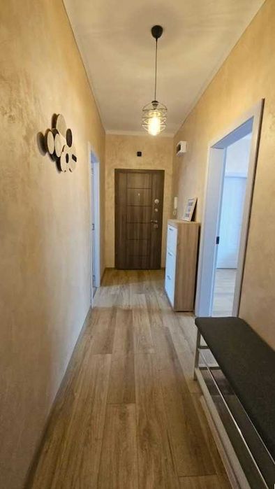 Продава се Двустаен апартамент в Пловдив, Център - 64 кв.м за 2024 €/кв.м - Снимка #19