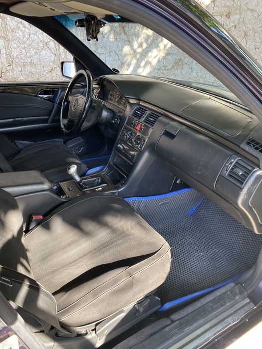 Mecedea benz w210