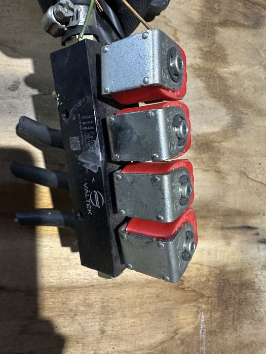 Газов инжекцион свален от блъснат автомобил