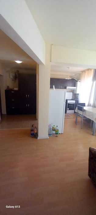 Inchiriez apartament cu 2camere baciu