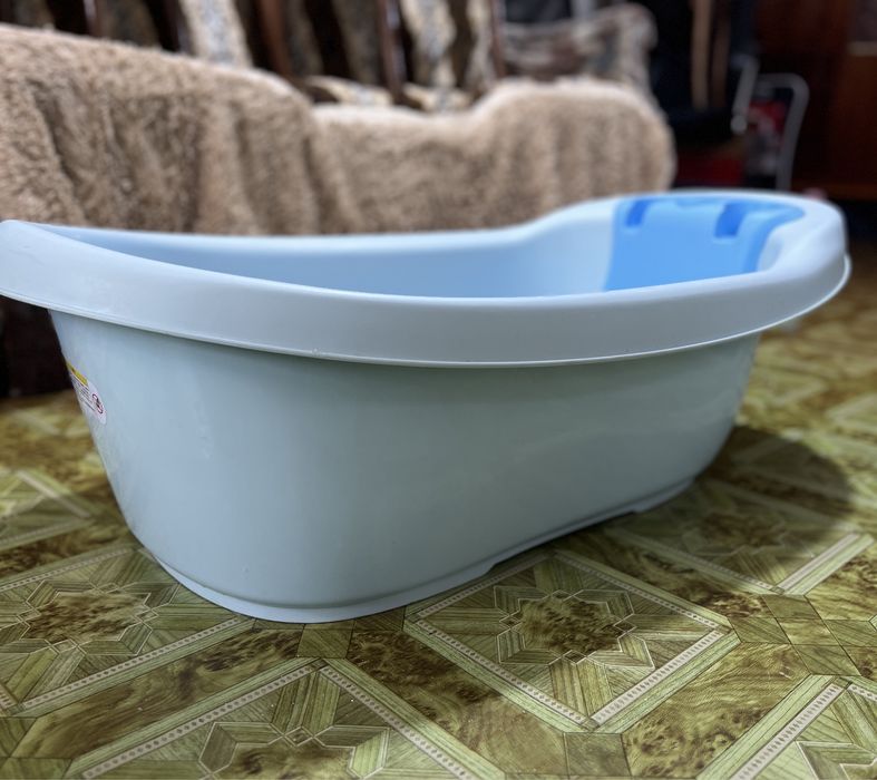 Продам детскую ванночку