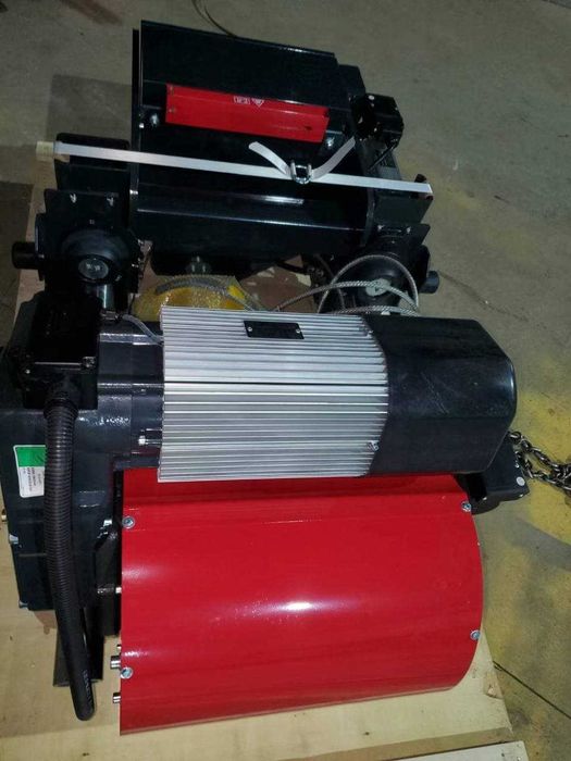 Европейский Таль Тельфер двухскоростной с частотным регулированием.