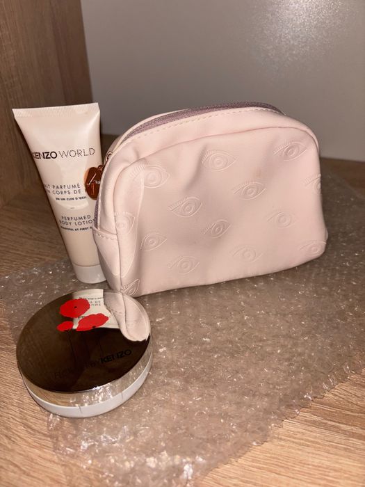 Gentuța kenzo light pink ,interior mozaic