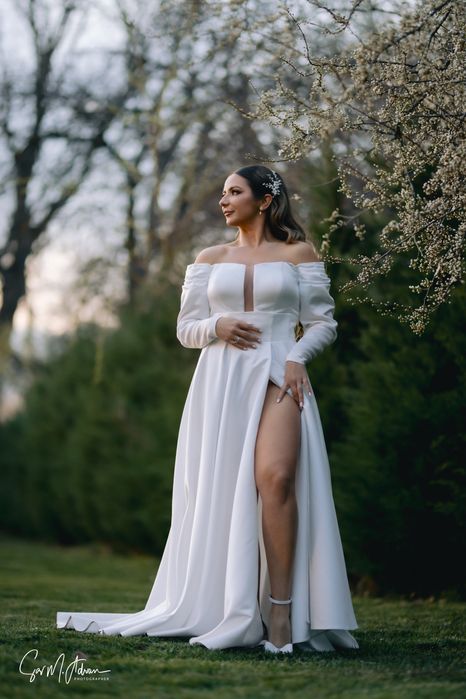 Rochie de mireasă din satin regal