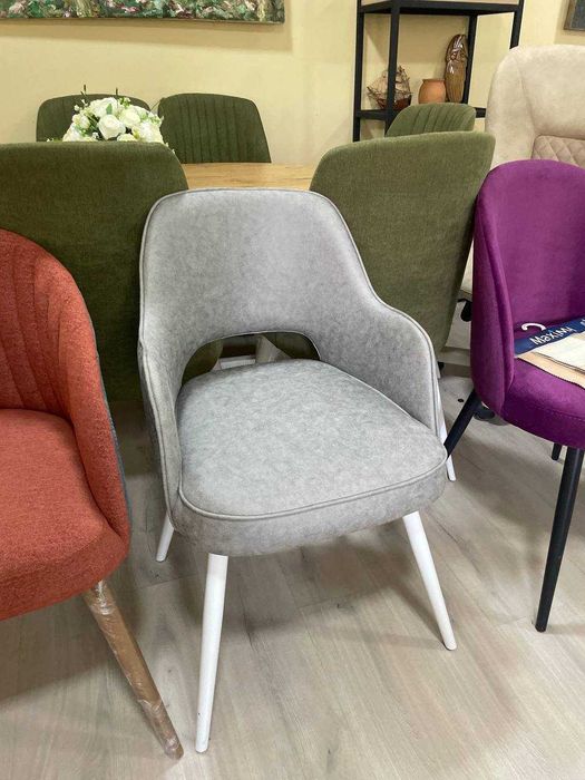 Мягкие стулья с мебельного производства под заказ