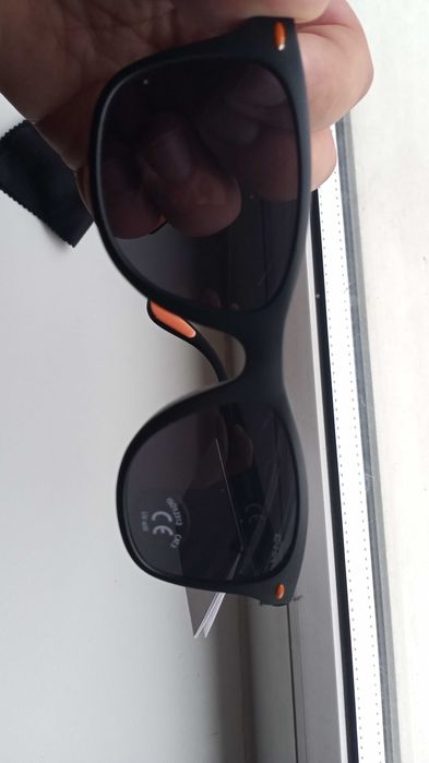 Oригинални чисто нови очила ,лимитирана серия модел toyota-C-HR