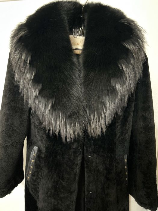 Продам шубу натуральная