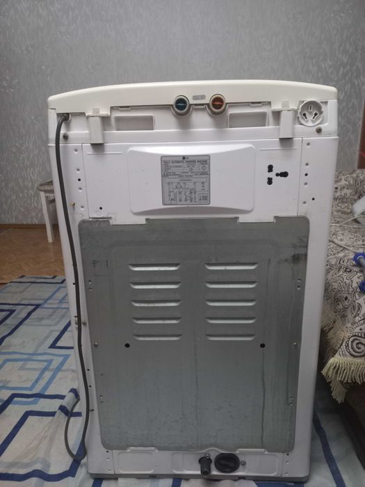 Стиральная машина LG вертикальная автомат