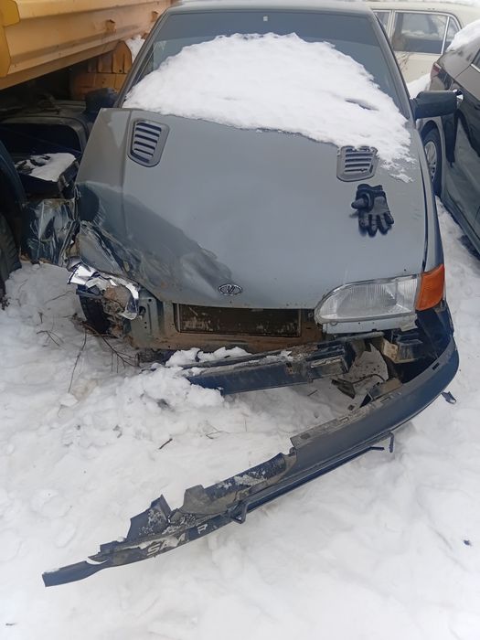 На разбор, без дисков, заводится