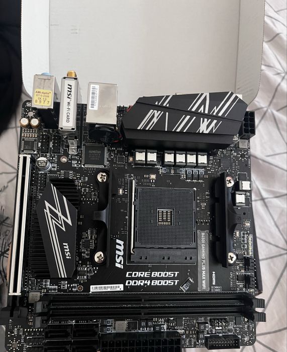 placa de baza msi b450 second hand si noi de vanzare • Anunturi