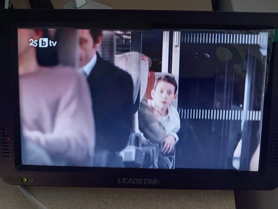 ЧИСТО НОВ тестван D10 LEADSTAR, преносим телевизор DVB-T2 DVB-T TFT HD