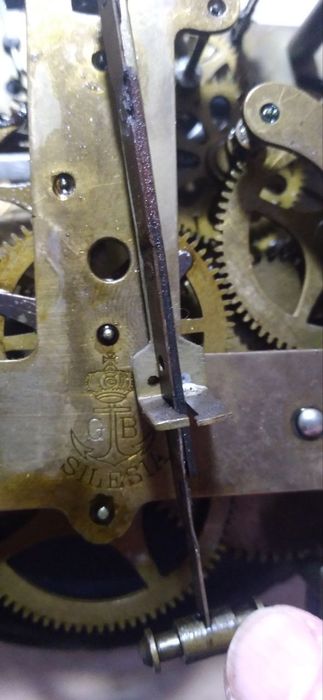 Часы старинные с боем