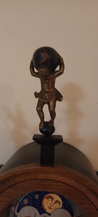 Ceas mecanic în stare perfectă de funcționare