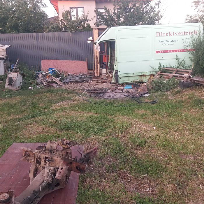 Vand anvelope iveco daily cu geanta si disc