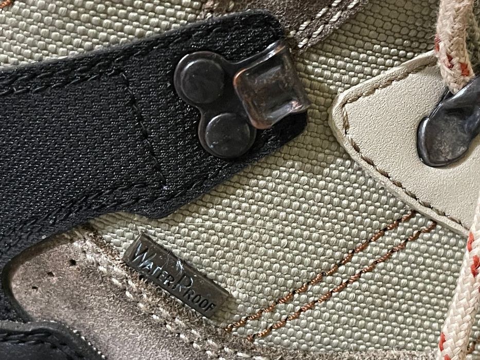 Norrona Hegge bocanci de iarna