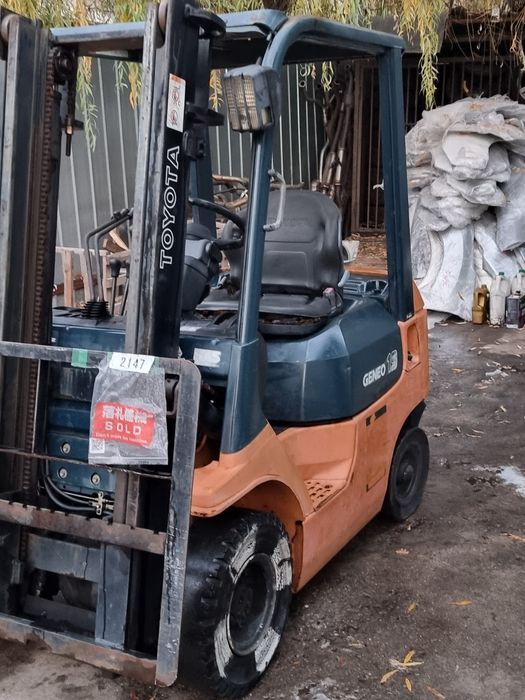 Вилочный погрузчик 7FG15 Toyota.