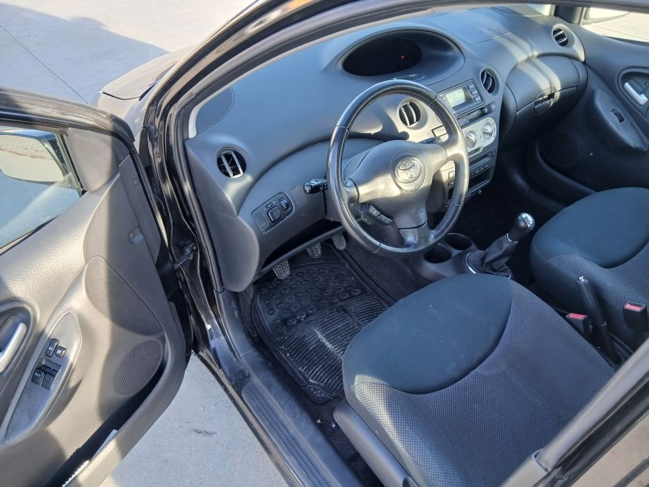 TOYOTA Yaris 2004 — imagine 5