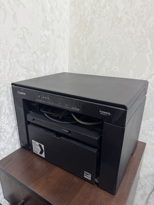 Canon MF3010 uchtasi birda printer holati yaxshi 1 qul ishlatilgan