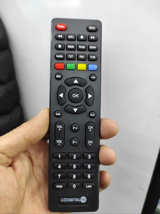 Продам пульт / pult уздижитал/ uzdigital тюнер