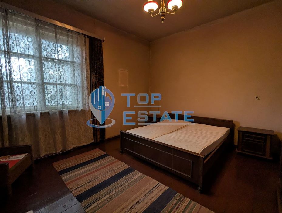 Продава се Двустаен апартамент в Горна Оряховица - 62 кв.м за 168 €/кв.м - Снимка #2