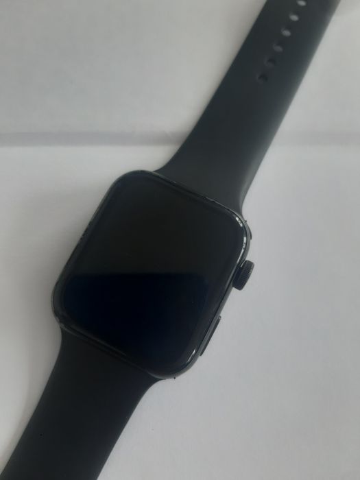 продам apple watch 8 49mm нормальное состояние