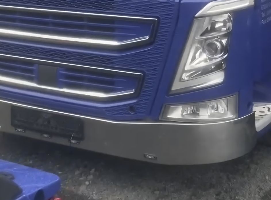 Volvo FH спец. бампер и спец.