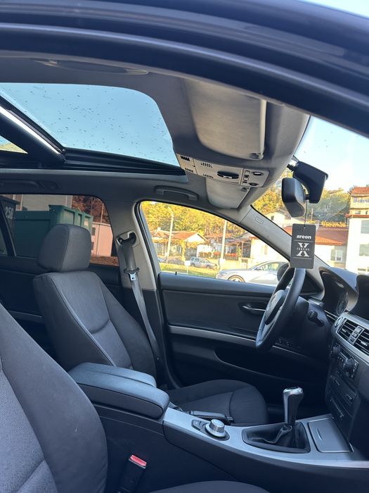 Продавам бмв Е91 320 дизел 163 спешно