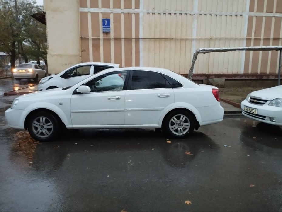 2010 йил состояния хорошей. 228минг юрган.автомат 3позитсия