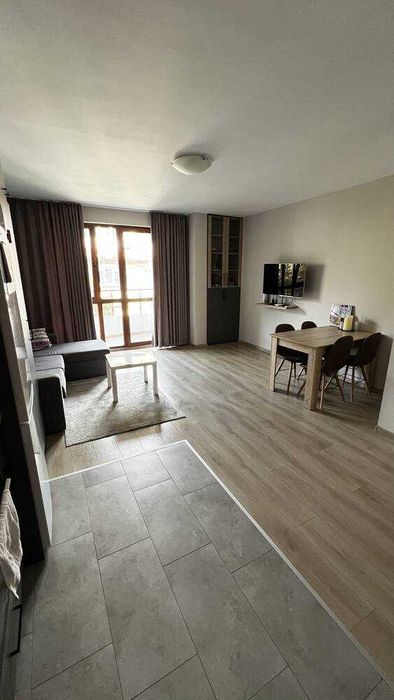 Двустаен апартамент под наем в ж.к. Възраждане