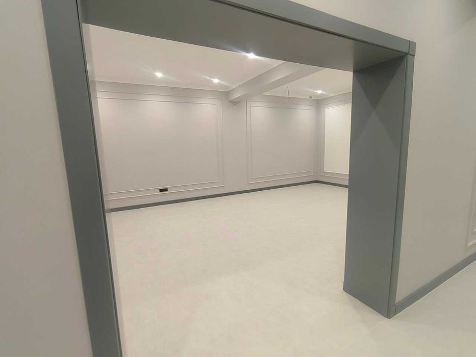 отдельностоящее здание в престижном районе. НОВОЕ - с ремонтом