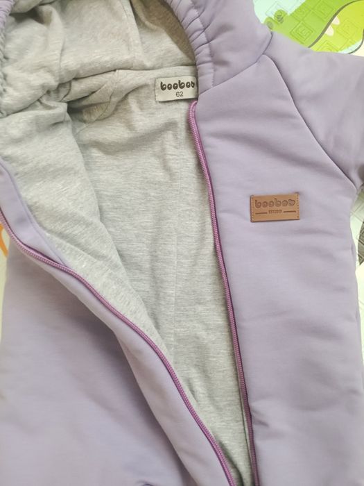 Продам демисезонный комбинезон booboo