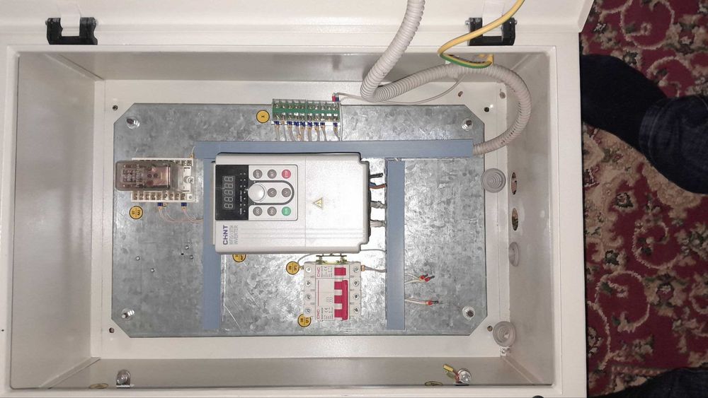 Шкаф управления насосами