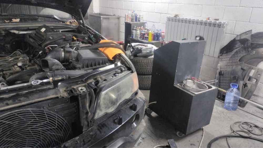 Промывка радиатора печки.