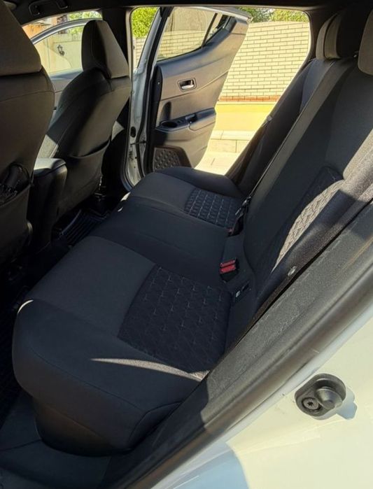Vand TOYOTA C-HR,EXCLUSIVE  ,2.0,Hibrid,2021