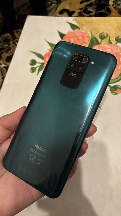 Redmi note 9 4/128 зеленый цвет, полный комплект