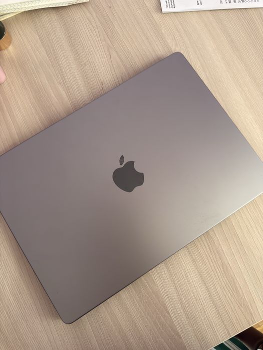 MacBook Pro 14" M3 / 8GB / 512GB (Емкость АКБ 94%)