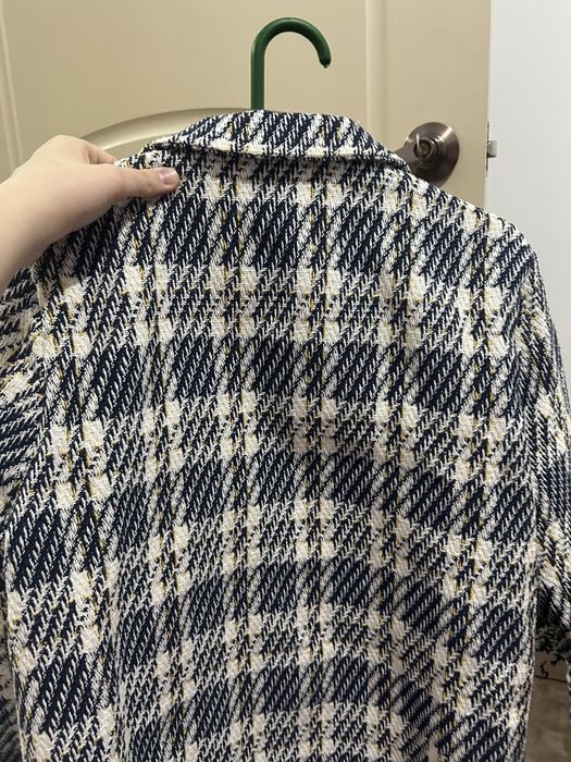 Әдемі,сәнді пиджак сатамын.