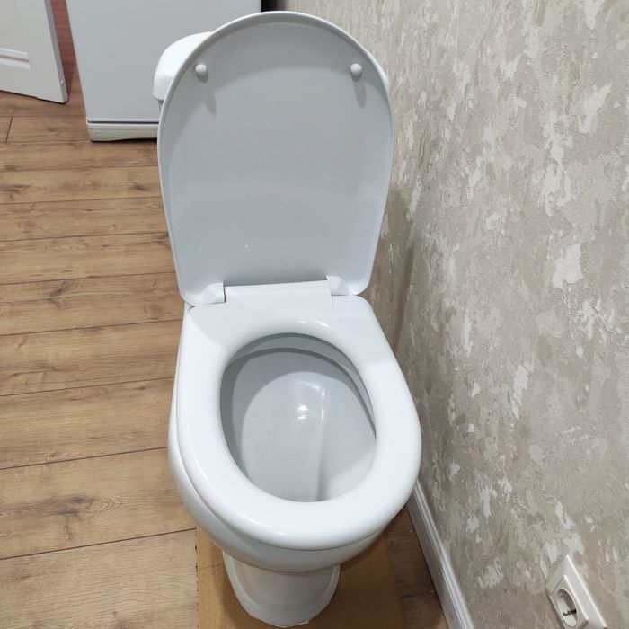 Унитаз дешево и срочно