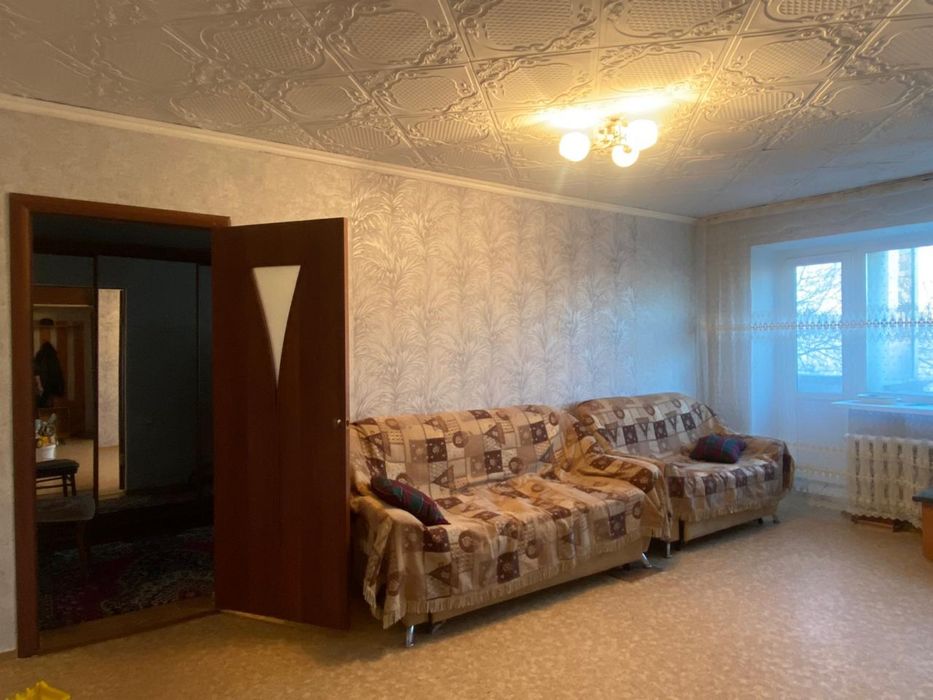 Продам диван хороший