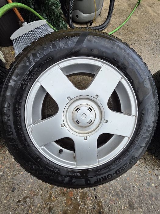 Алуминиеви джанти 15 5х100 Зимни гуми 195/65/15 Голф 4 Golf 4