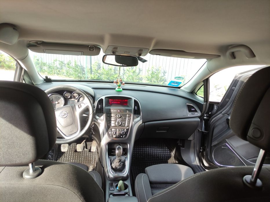 Opel astra j sport tourier, 1.7 diesel (125 hp), 2011, Euro5