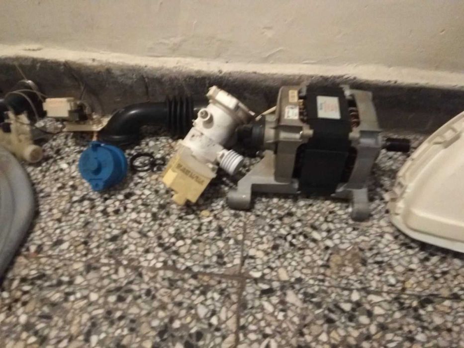 Части за пералня Аристон 803