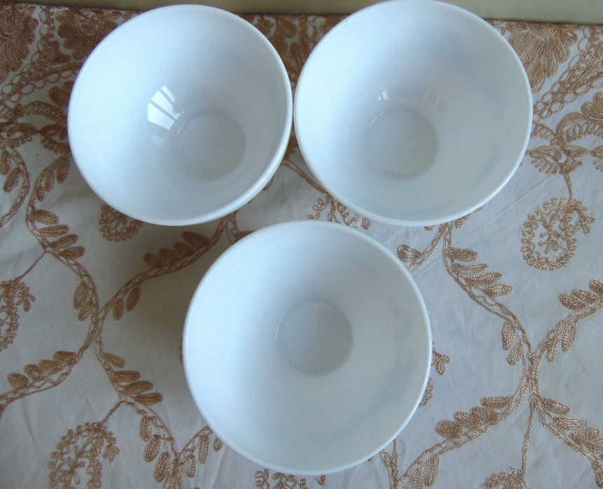 Три купички френски аркопал