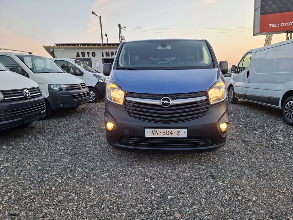 Opel Vivaro( Renault Trafic) Europa 5
