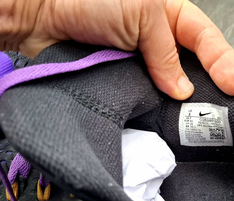 Оригинални маратонки NIKE