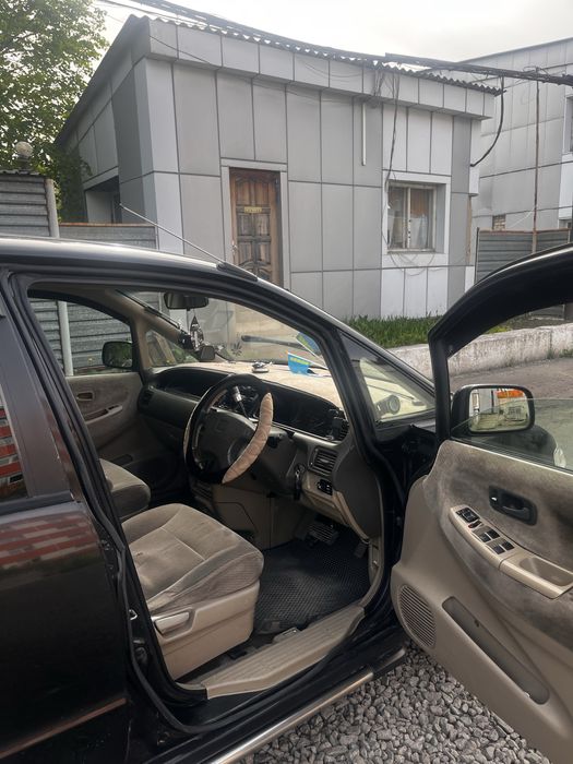 Продам Honda Odyssey RA1