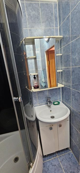 Продам! 3ком.кв  7/9 эт. р-он Айсберг