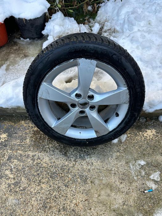 Vând Jantă Skoda +Cauciuc Continental All Season