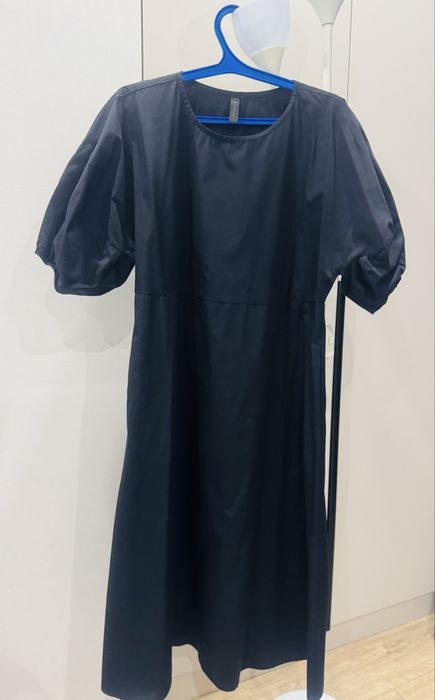 Продаются разные платья