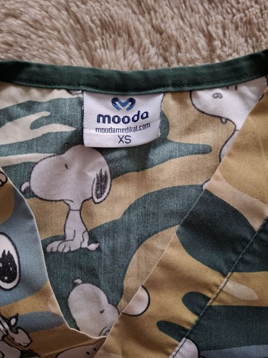 Cămașă de clinică Snoopy
